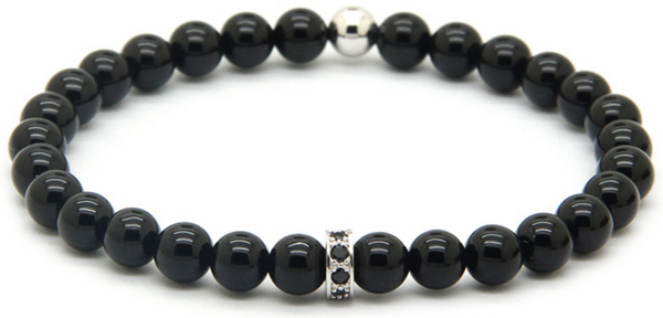 18kt Simple Black Macrame Bracelet